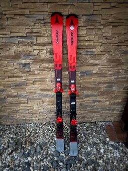 Predám lyže Atomic Redster S9 152cm