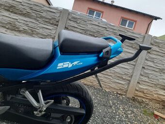 Drziak na kufor Suzuki SV650