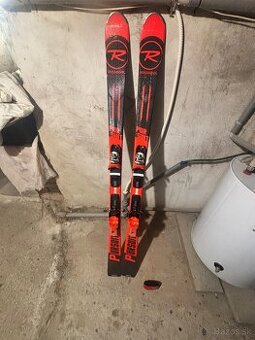 Lyže ROSSIGNOL157vm