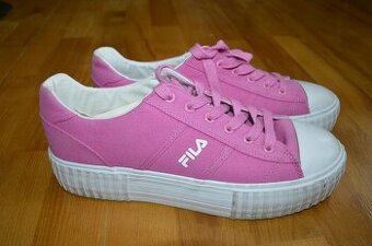 predam krasne damske tenisky FILA - 1