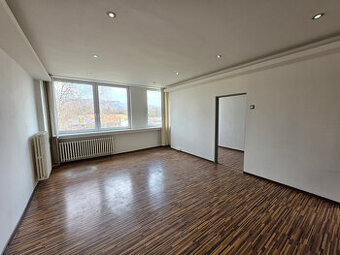 Prenájom kancelárie, Žilina – Vlčince pri plavárni, R2 SK. - 1