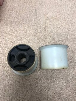 Silenblok ramena Škoda