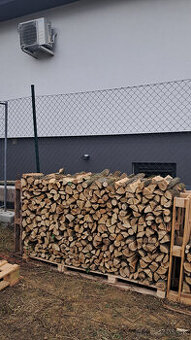 Agátové palivové drevo