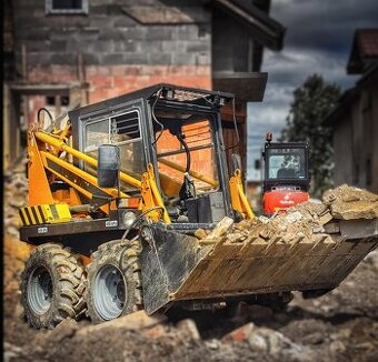 Kombinovaná lopata, klapačka 4v1 UNC, bobcat, CAT, JCB,bobek