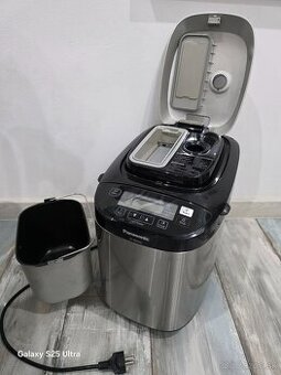 Domácé pekáren chleba Panasonic 11režimTop Stav