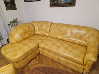 Kožená rohová sedačka + kreslo + 2 taburetky