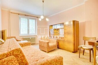 2 izbový tehlový byt vo vyhľadávanej lokalite okresného...