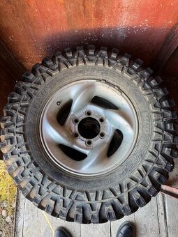 Maxxis Mudzila LT 31x11.50-LT15 Mitsubishi L200