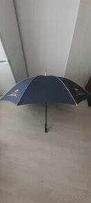 Predám dáždnik Red Bull - 1