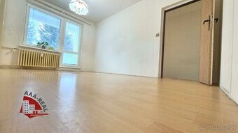 NA PREDAJ PRIESTRANNÝ 4 IZBOVÝ BYT - BANSKÁ BYSTRICA