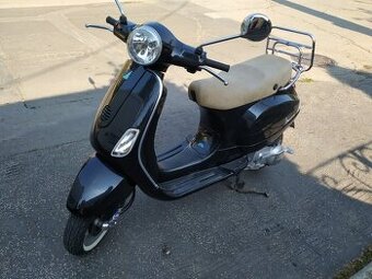 Vespa 125 LX