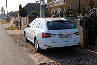 Škoda Superb 2.0 TDI - 110 kw - manual