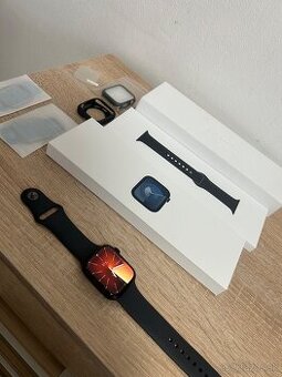 Apple Watch S9 45mm M/L GPS