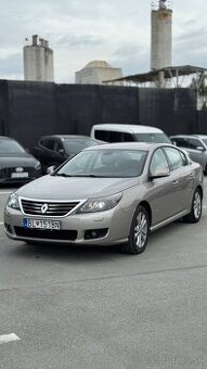 Renault Latitude - 1