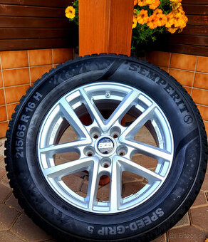 alu R16 5x114,3 senzory, zimné pneu 215/65, Nissan...