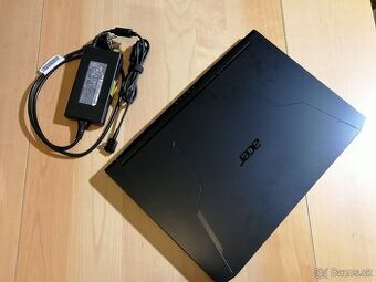 Výkonný Herný notebook