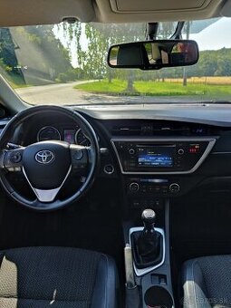 Toyota Auris TS 2.0 D-4D