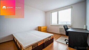 Na prenájom svetlý 1,5-izbový byt v tichej lokalite Petržalk