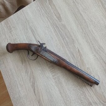 Pistol