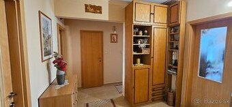 Predaj 3 izbový byt(72 m²) s loggiou na sídlisku Mier, SNV - 1