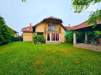 Vila dom 452m2 na pozemku 713m2,centre mesta Dunajská streda