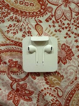 Apple EarPods