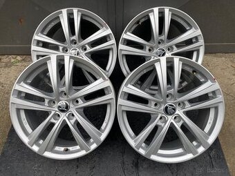 ✅ R17 ®️ Originál Seat VW Škoda 5x112 7J ET40 ✅ Superb / B8