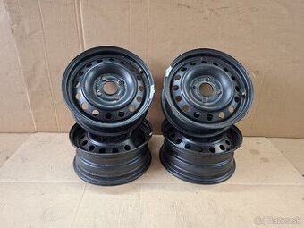disky Nissan 15" - 4 x 114,3 ET45