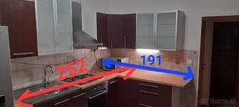 Kuchynská linka rohová