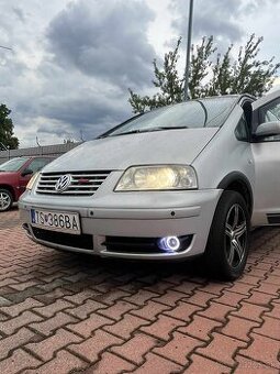 VW SHARAN 4 MOTION VR6 2.8 BENZÍN 150KW AYL.STK/EK 11/2027.