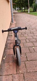 Decke odrazadlo Strider