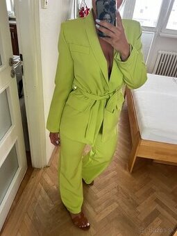 Nadherny limetkovy Nohavicový komplet