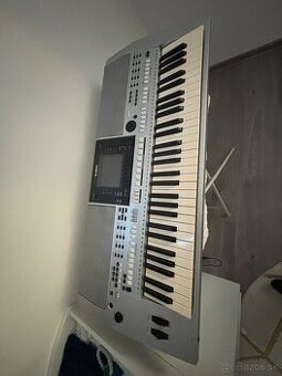 Elado YAMAHA PSR-S900