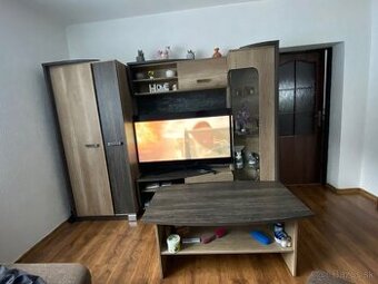 Obývacia stena + stôl