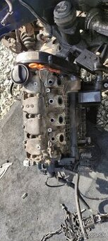 Predám na Seat Cordoba motor 1.4 44kw kód:AKK rok 2000