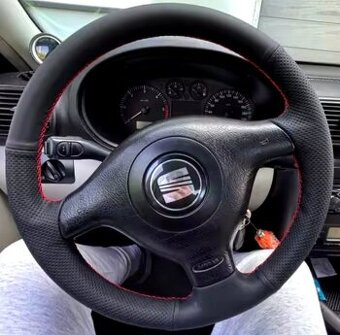 Trojramenný volant Seat 1m