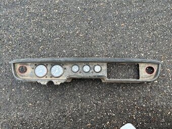 Škoda 110R - palubovka