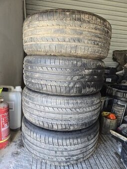 4x letné pneu 275/50r20