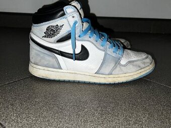 Jordan 1 UNC