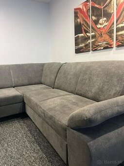 Rohová rozťah.sedačka s uložným priestorom 180x250 cm