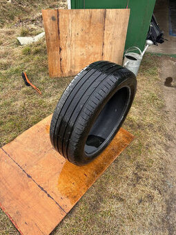 Hankook Ventus Evo SUV 235/45 R20