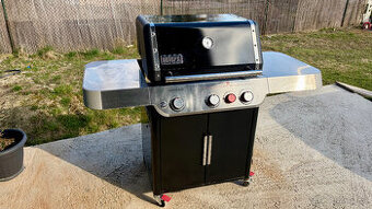 Weber Genesis E-325S plynový gril