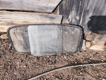 Ovocné okná škoda 1202