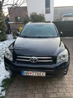 Rav 4 2,2D Diesel 100kw R.v. 09/2007 prvý majiteľ