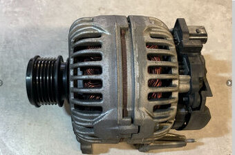 Predám Bosch alternátor . 045 903 023 A . 120A.