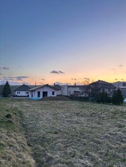 Pozemok na predaj