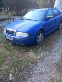 Škoda octavia 1 1.6 55kw benzin