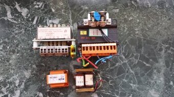 Predám transformátory : 2W.......... 24V -2eura