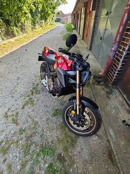 Honda CB650R