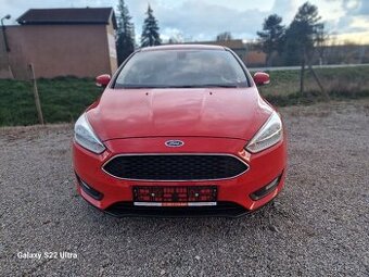 Ford Focus 1.0 EcoBoost 125k Trend. Rok: 2/2017 Palivo: ben
